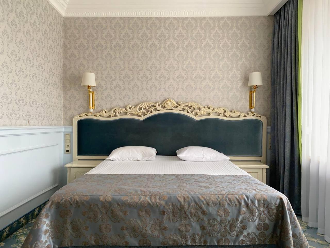 Royal Olympic Hotel Киев Экстерьер фото